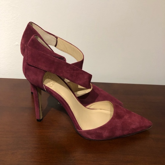 Vince Camuto heels - Picture 7 of 9